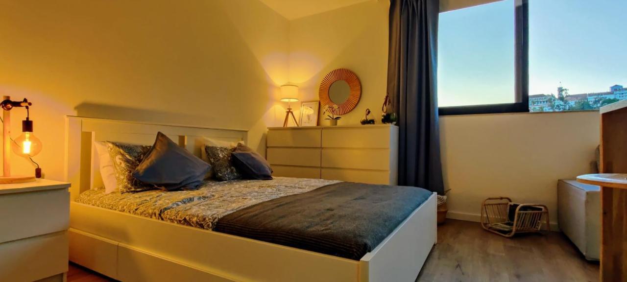Stylish And Elegant - View And Location In Downton