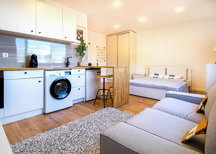 Stylish And Elegant Studio - Best View And Location In Coimbra Downton