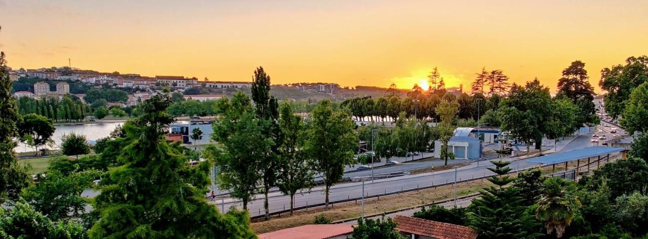 Stylish And Elegant - View And Location In Downton Apartment Coimbra
