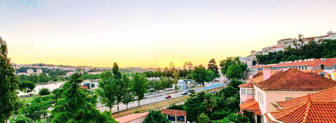 Stylish And Elegant - View And Location In Downton
